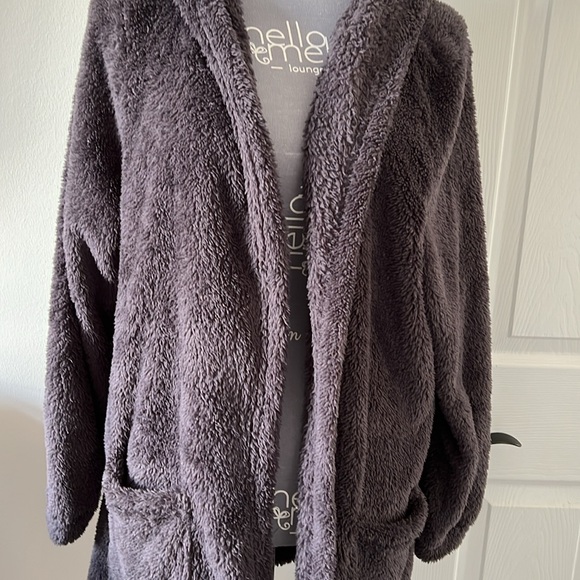 Teddy Bear Robe.  XXL - Picture 2 of 6